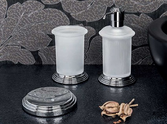 Дозатор для жидкого мыла Colombo Design Hermitage B9336 хром